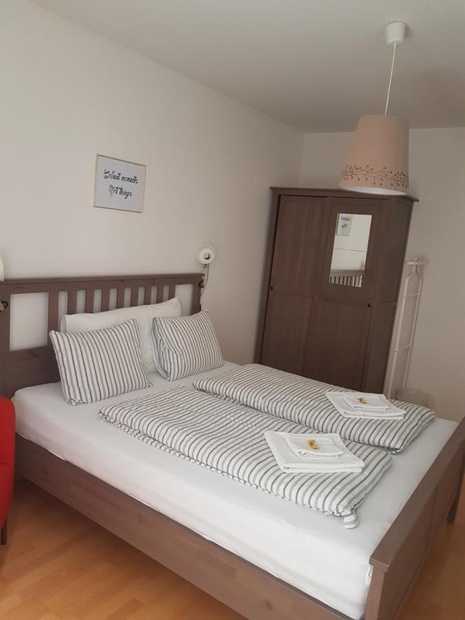 Eglisau Rhii B&B מראה חיצוני תמונה